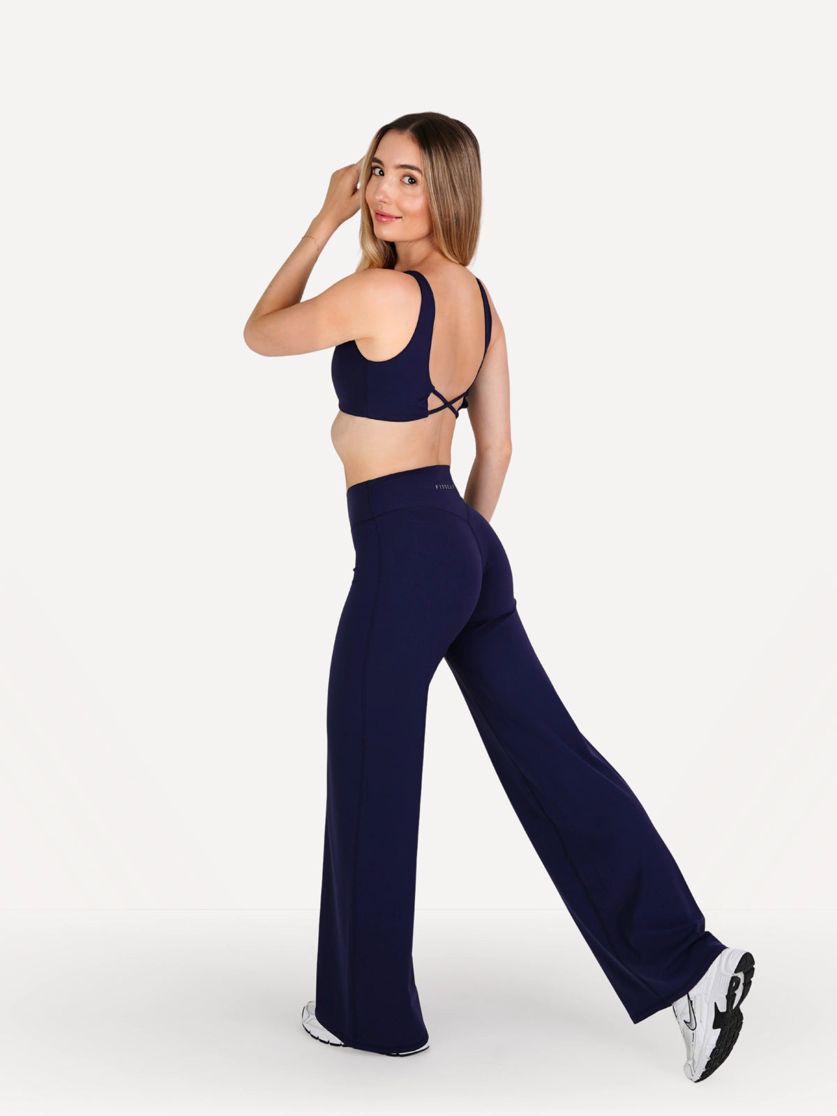 Zestaw spodnie z szeroką nogawką + biustonosz FLOW navy blue